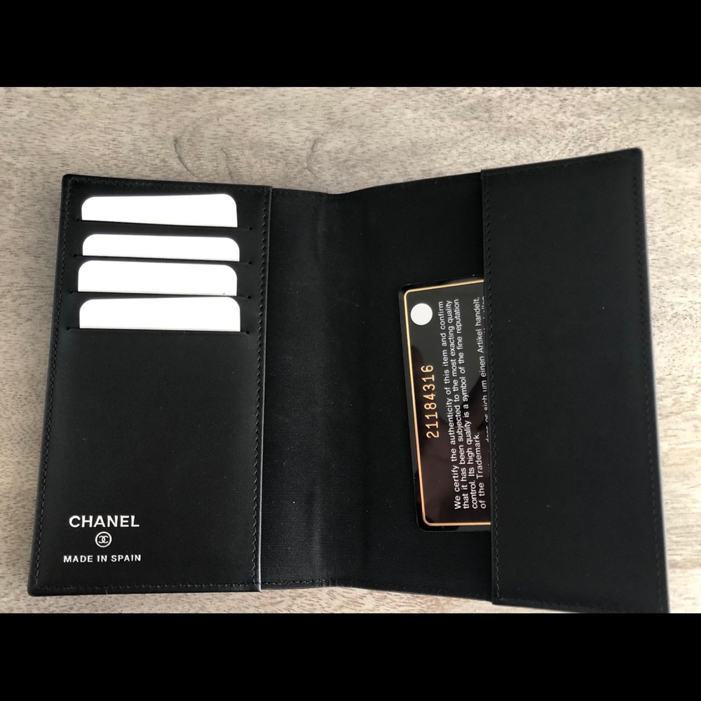 SOLD-Chanel black passport holder - Picture 6 of 6